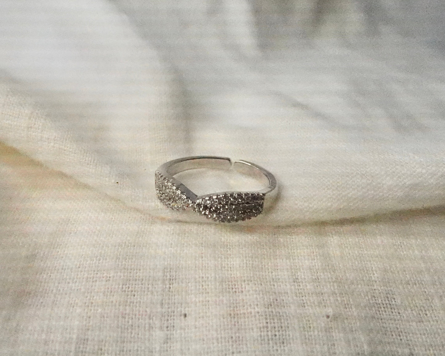 Anillo Greta