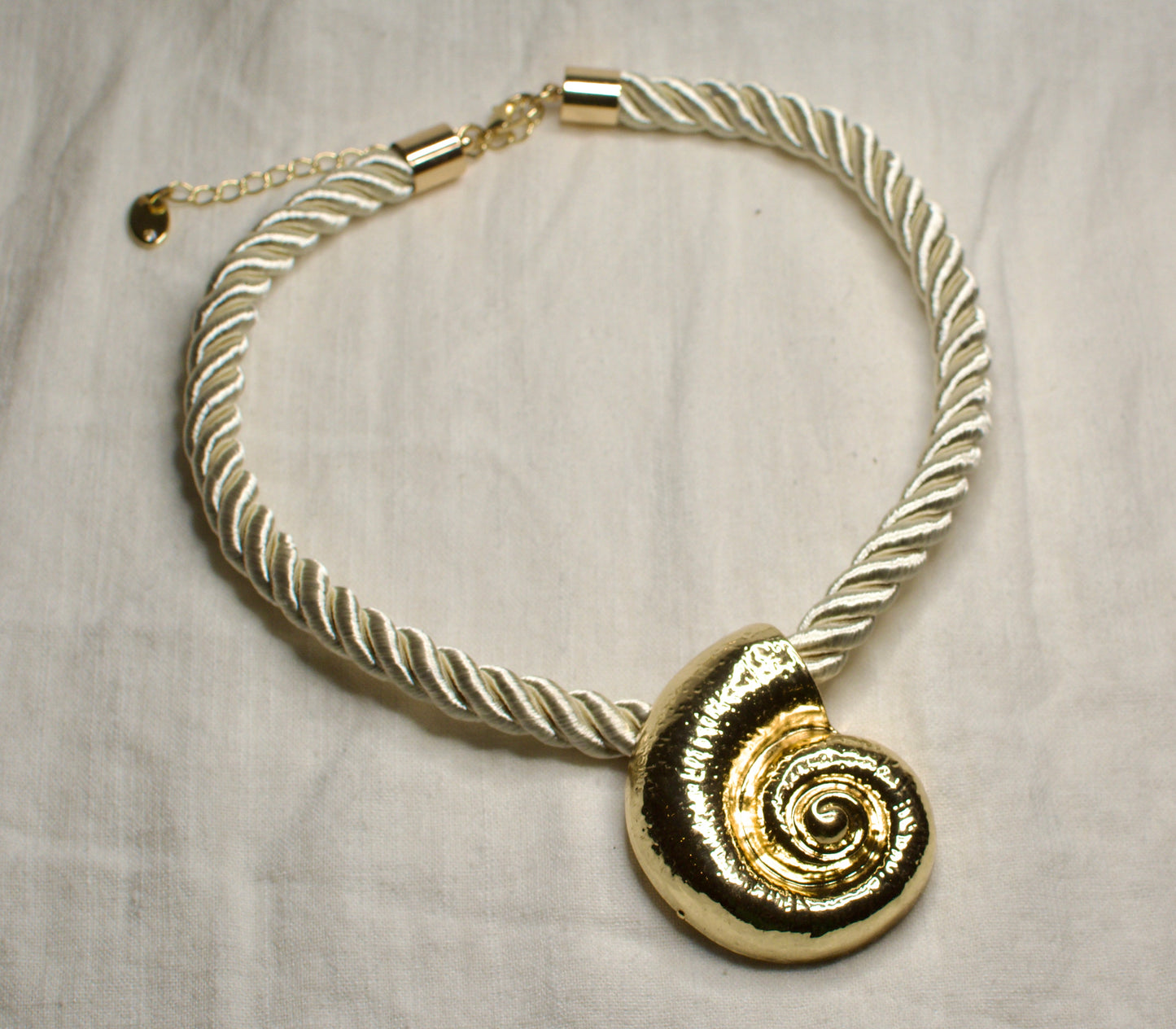 Collar Caracol Chapa