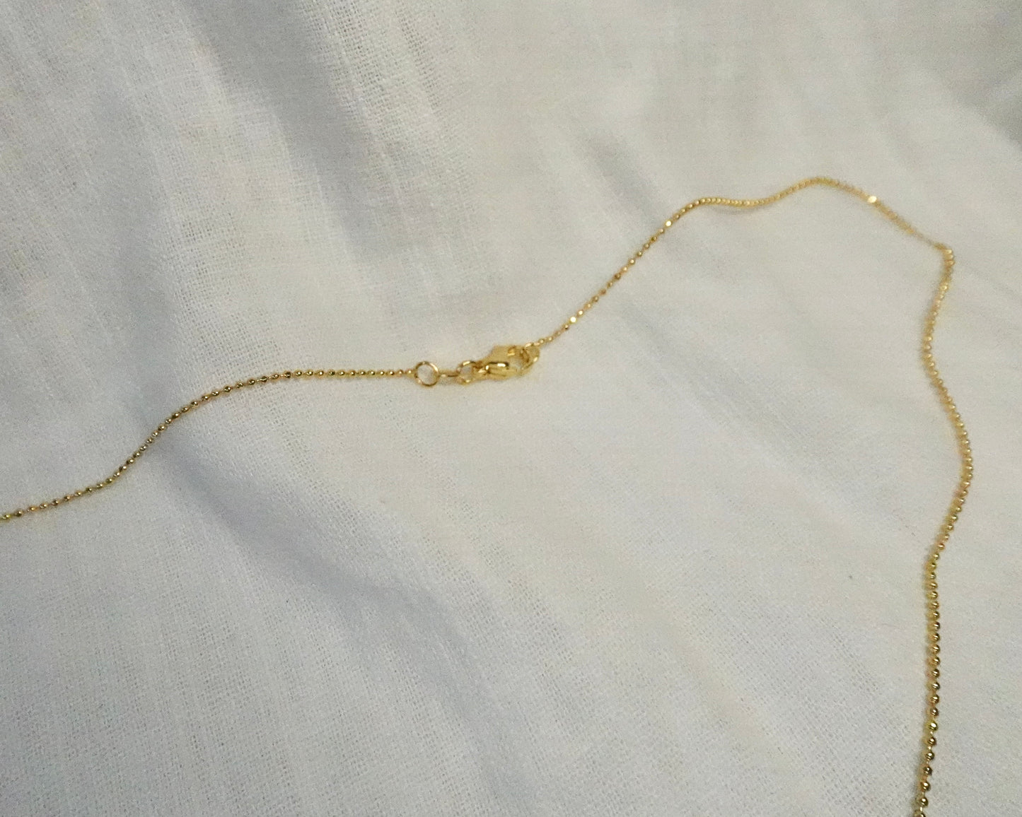 Collar Virgen Nácar