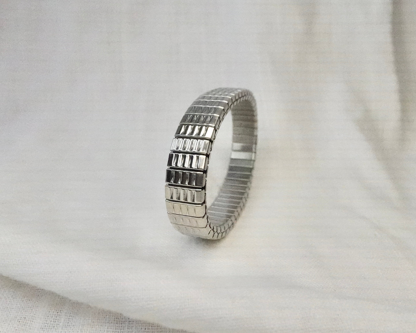 Bangle Plateada S