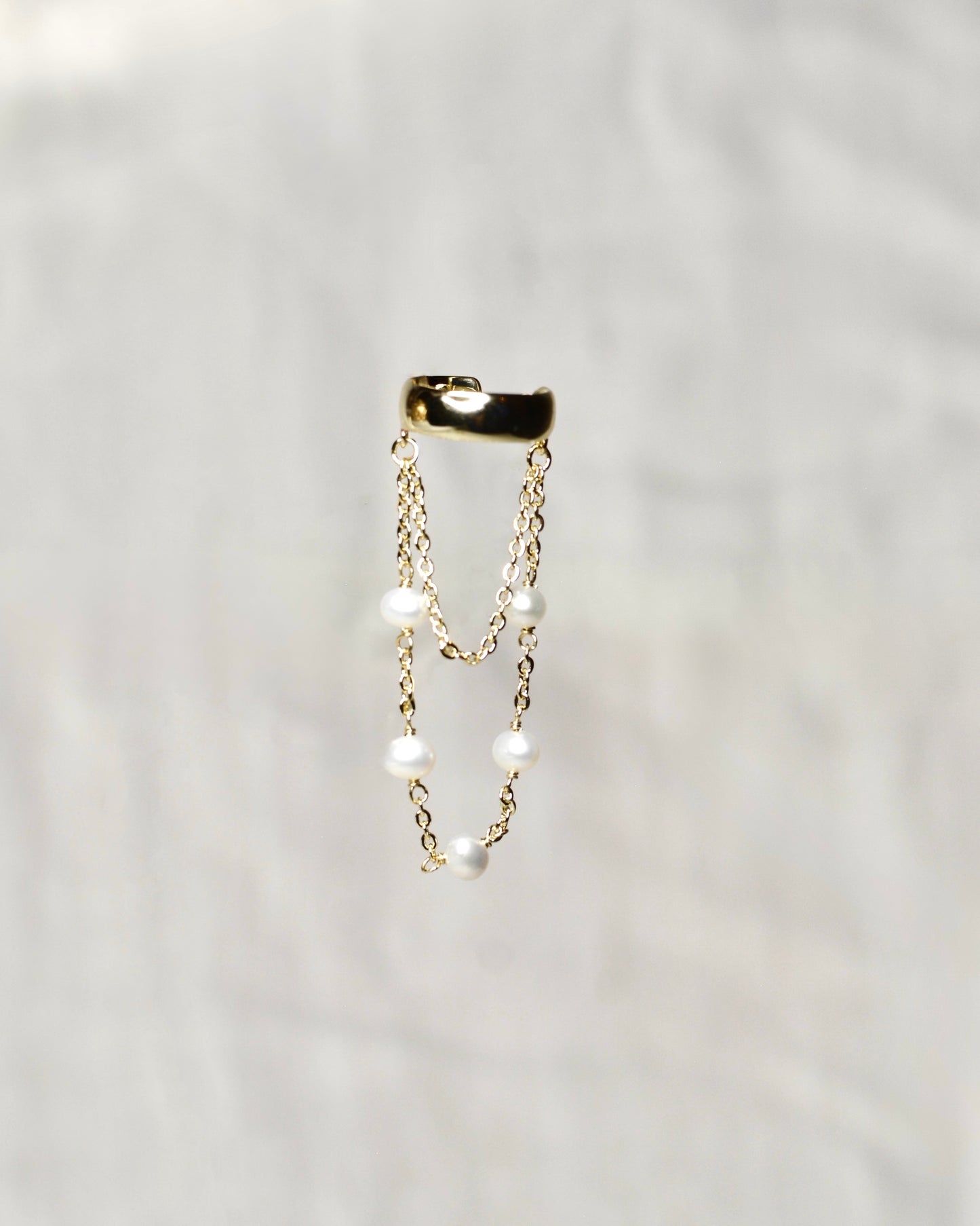 Earcuff Perlas