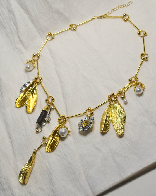 Collar Hojas