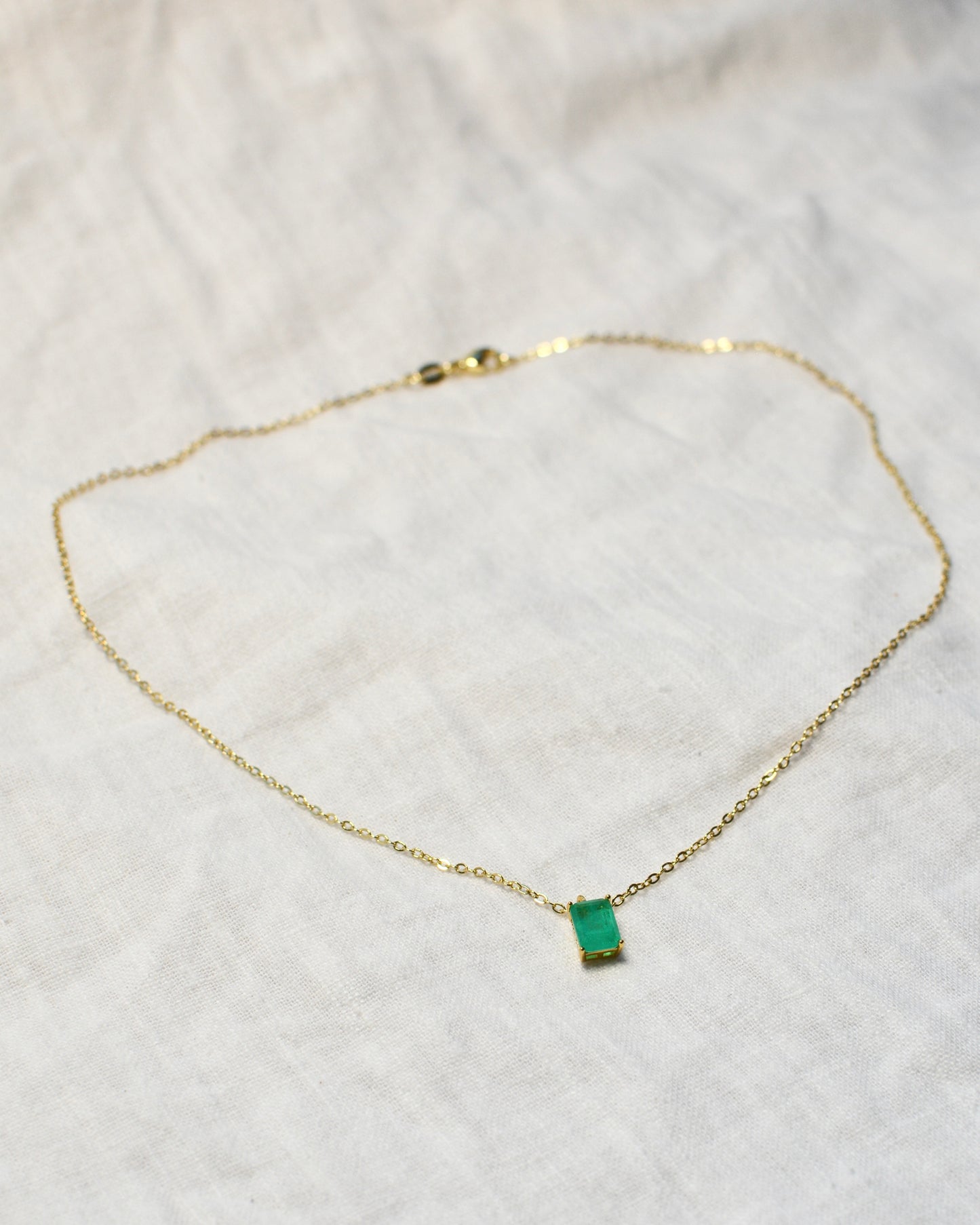 Collar Esmeralda de Lab S