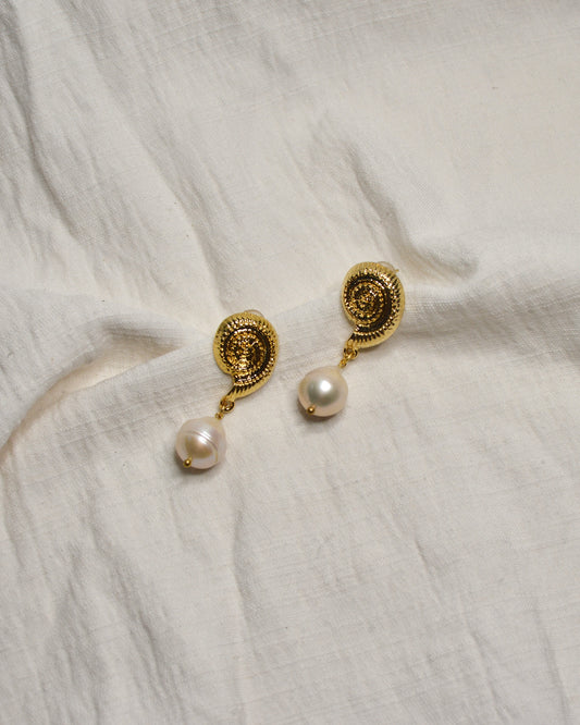 Aretes caracol perla