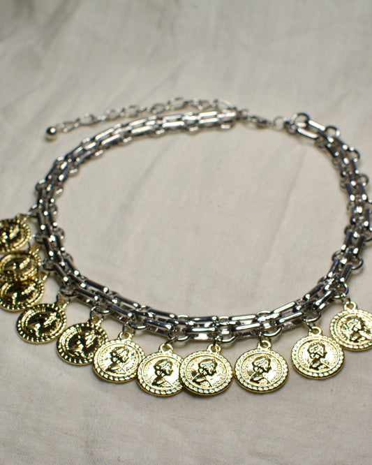 Collar monedas