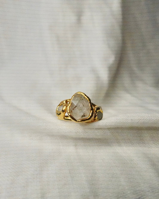 Anillo Almada
