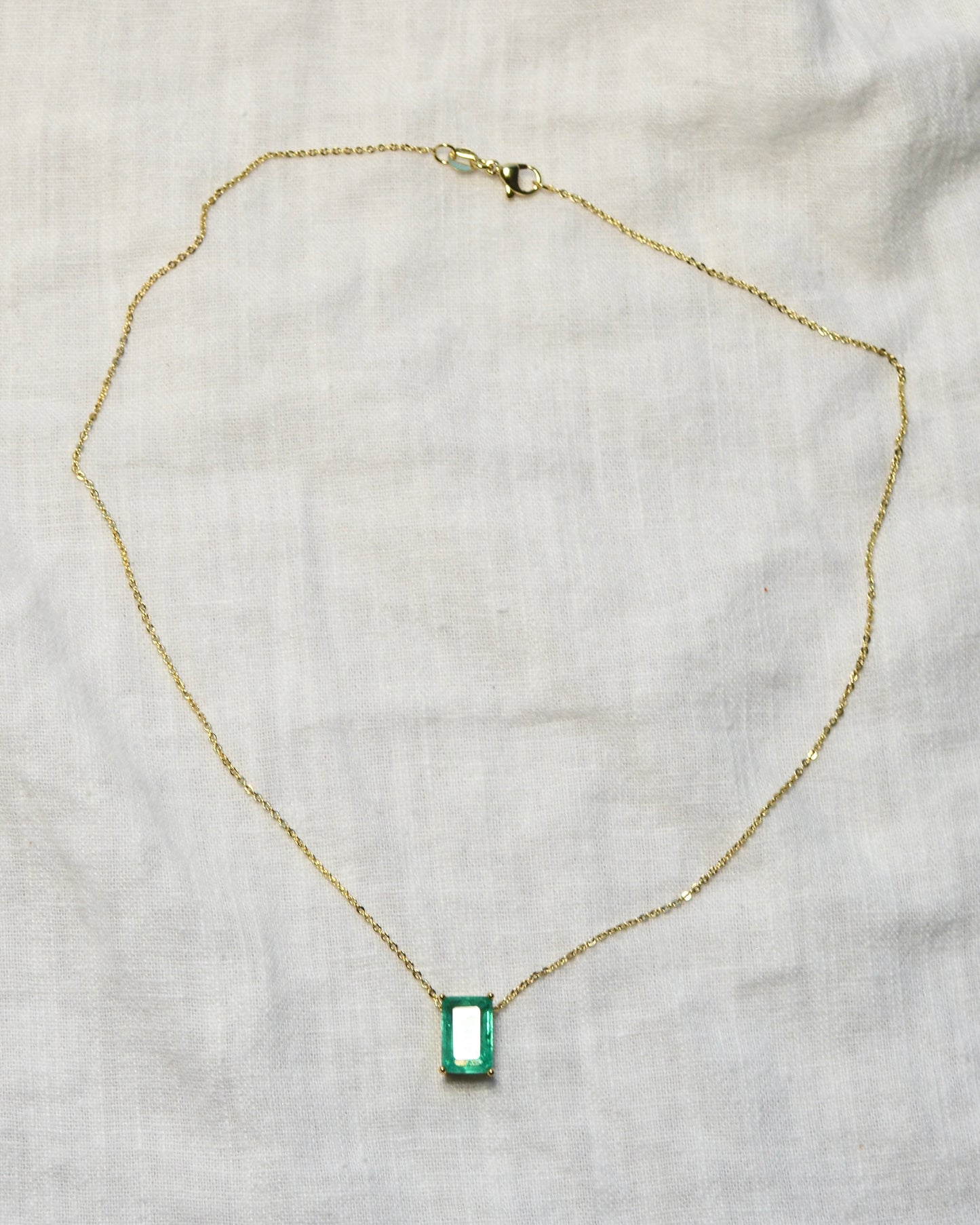 Collar Esmeralda de Lab L